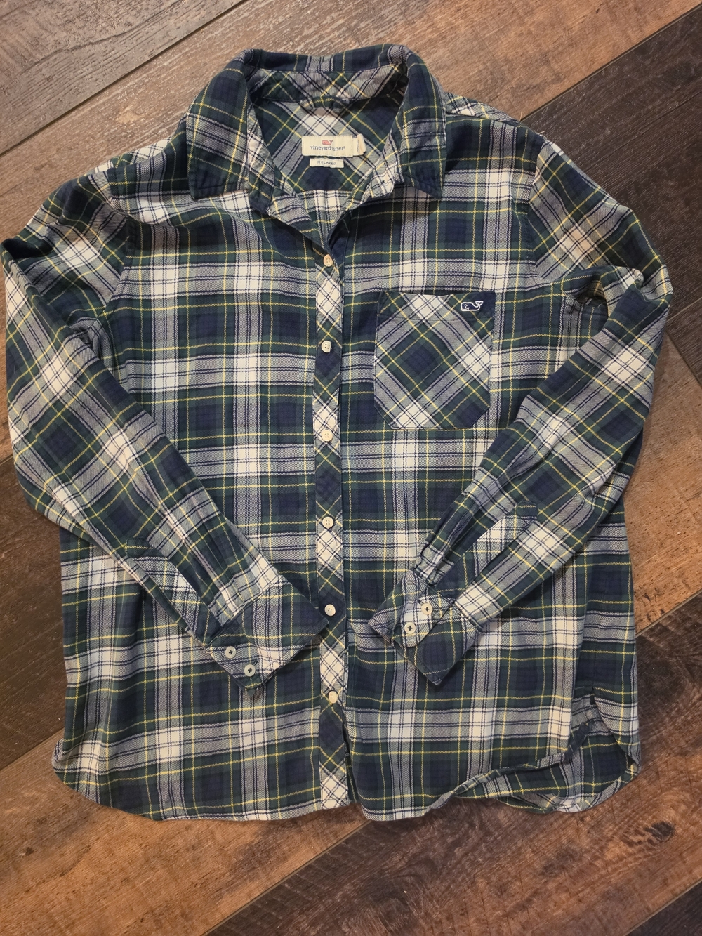 Vineyard Vines Women’s Plaid Button Down Shirt Size 8 Relaxed Fit